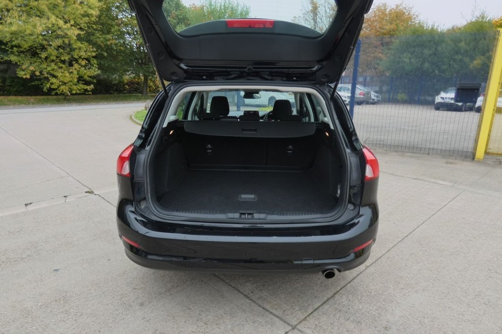 Used Ford Focus 2019 for sale - 76178419: Photo 8