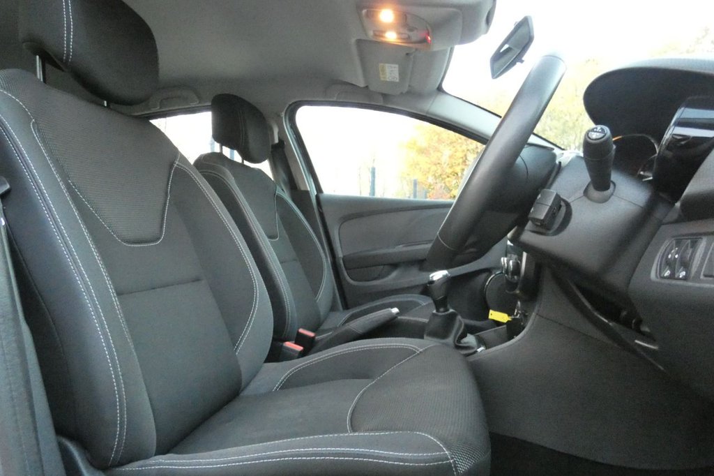 Used Renault Clio 2019 for sale - 76527214: Photo 10