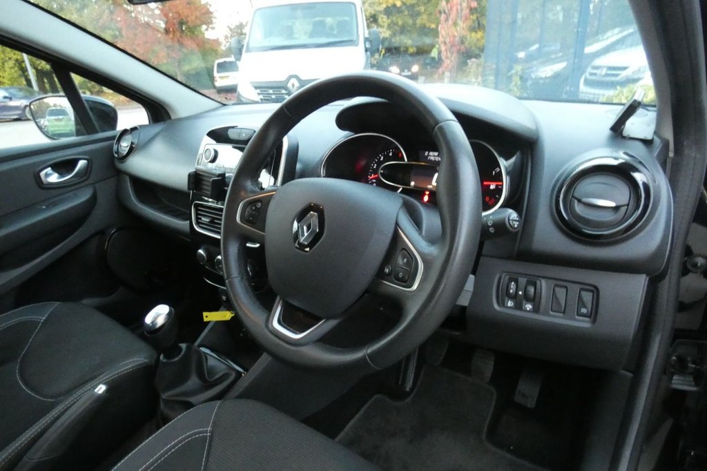 Used Renault Clio 2019 for sale - 76527214: Photo 11
