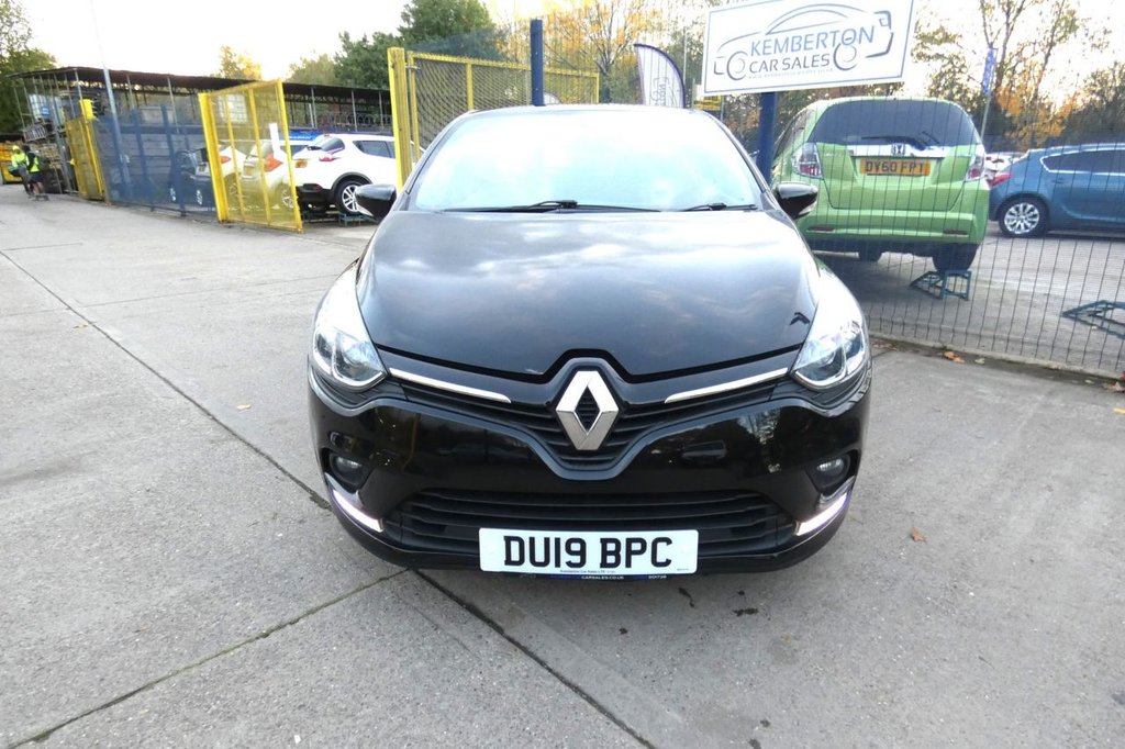 Used Renault Clio 2019 for sale - 76527214: Photo 2