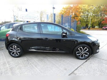 Used Renault Clio 2019 for sale - 76527214: Photo