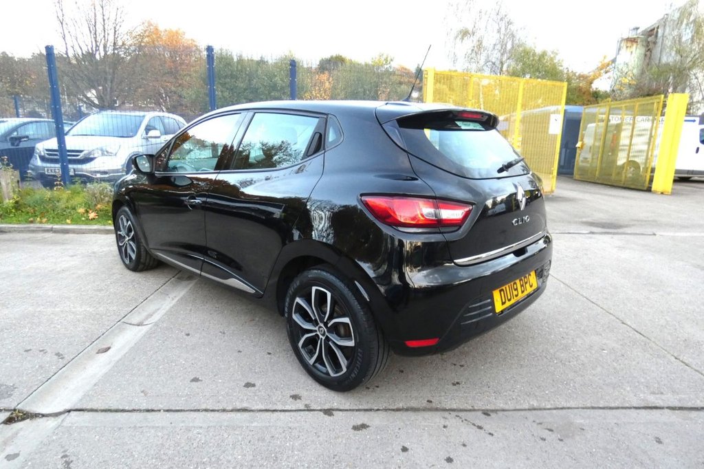 Used Renault Clio 2019 for sale - 76527214: Photo 6