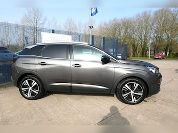 Used Peugeot 3008 2018 for sale - 77748874: Photo