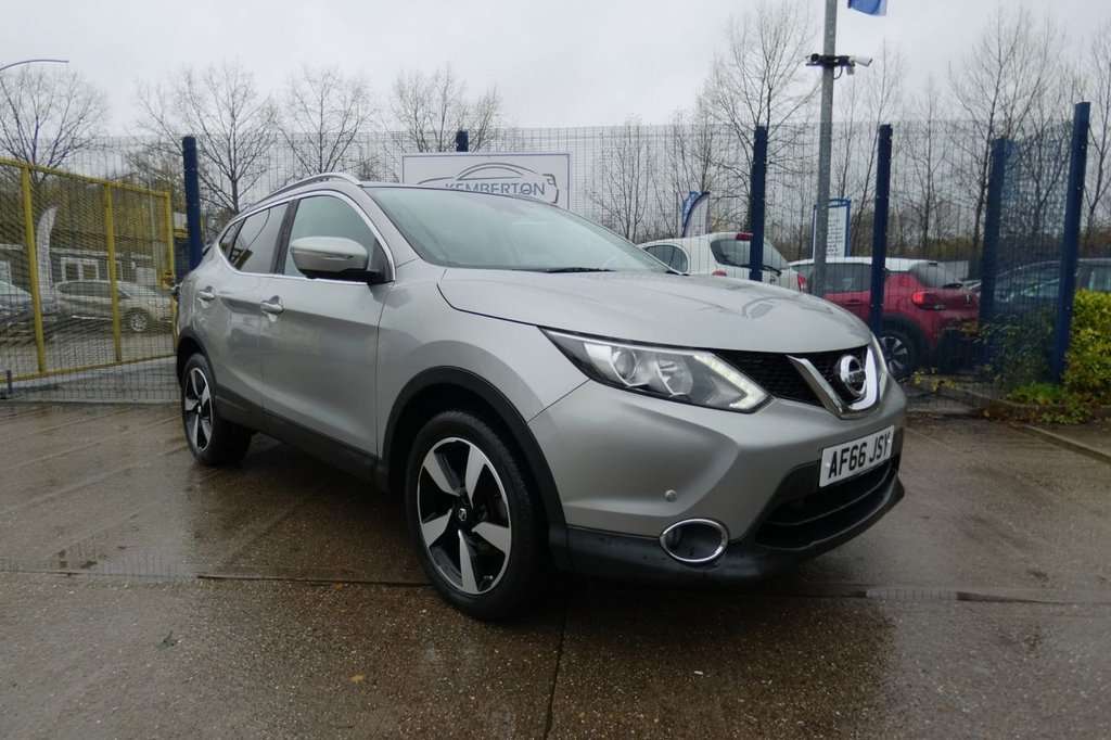 Used Nissan Qashqai 2016 for sale - 76724531: Photo 1