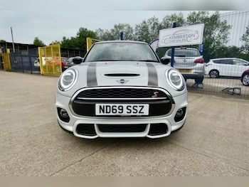 Used MINI Hatch 2019 for sale - 78749547: Photo