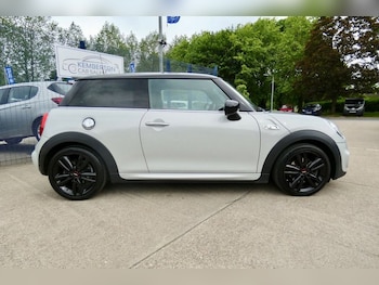 Used MINI Hatch 2019 for sale - 78749547: Photo