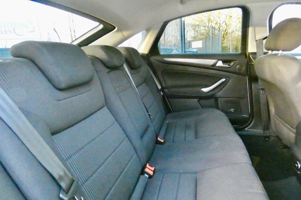 Used Ford Mondeo 2012 for sale - 77101042: Photo 9