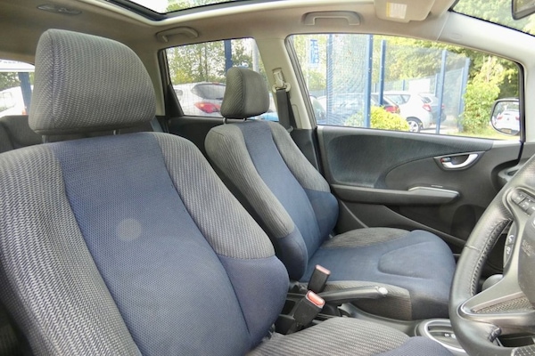 Used Honda Jazz 2014 for sale - 75527729: Photo 10