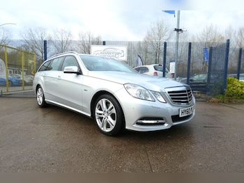 Used Mercedes-Benz E Class 2010 for sale - 76686666: Photo