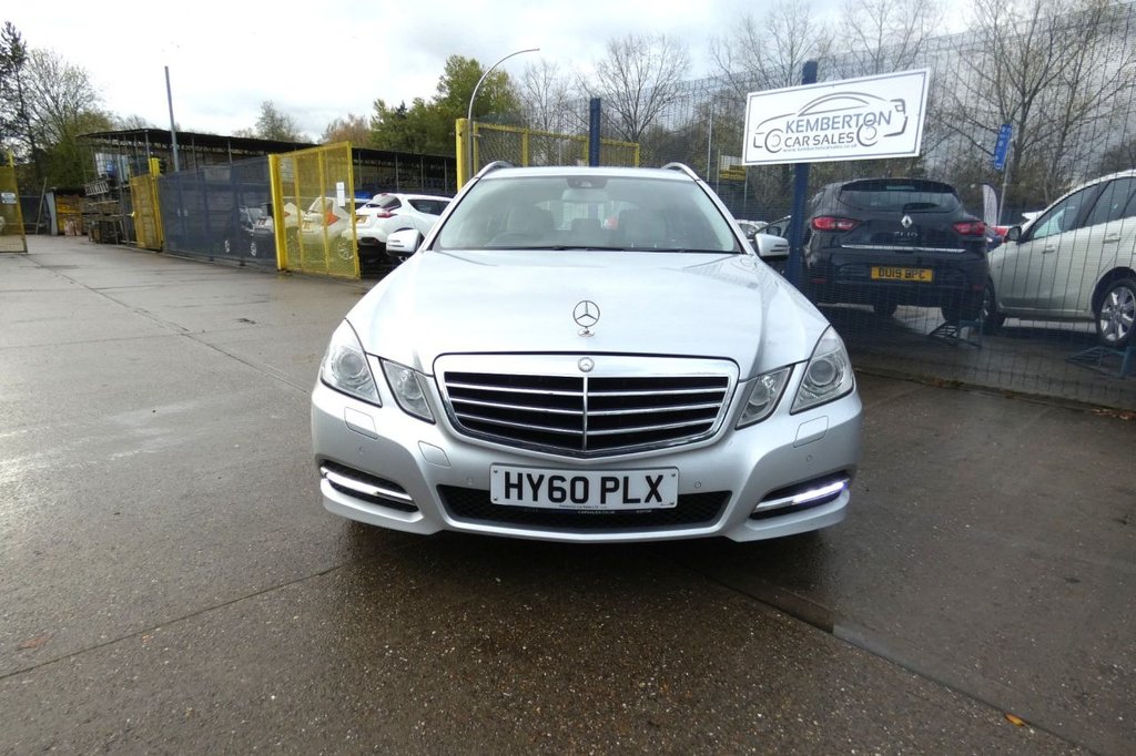 Used Mercedes-Benz E Class 2010 for sale - 76686666: Photo 2