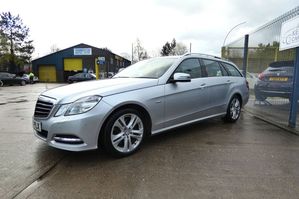 Used Mercedes-Benz E Class 2010 for sale - 76686666: Photo 3