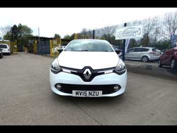 Used Renault Clio 2015 for sale - 74401263: Photo