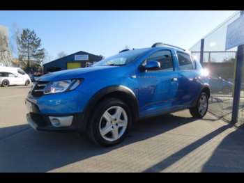 Used Dacia Sandero Stepway 2016 for sale - 74065604: Photo