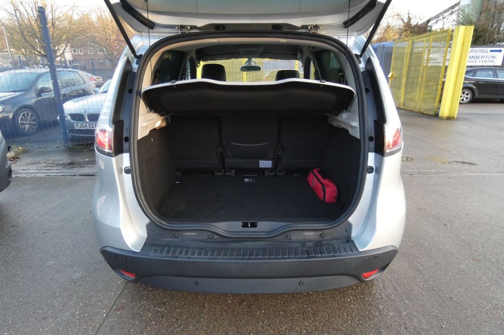 Used Renault Scenic 2016 for sale - 76910123: Photo 8