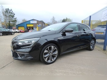 Used Renault Megane 2017 for sale - 77821149: Photo