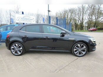 Used Renault Megane 2017 for sale - 77821149: Photo