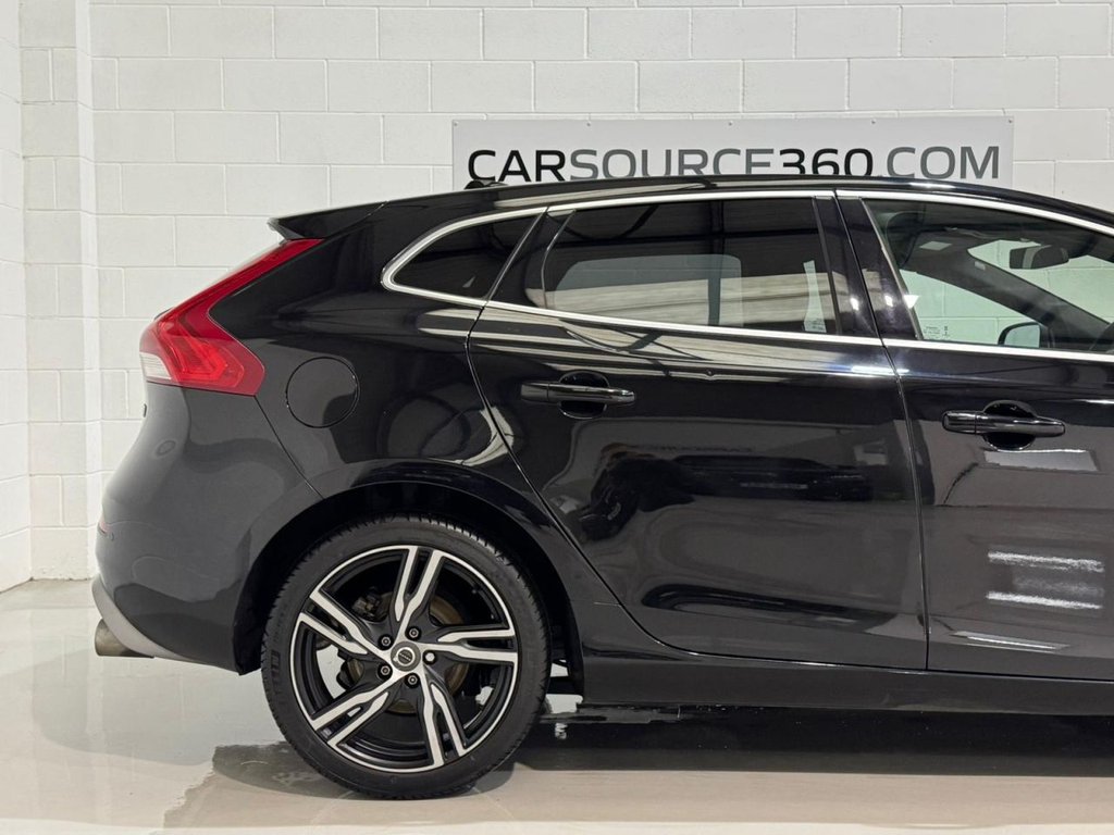 Used Volvo V40 2019 for sale - 77507131: Photo 16