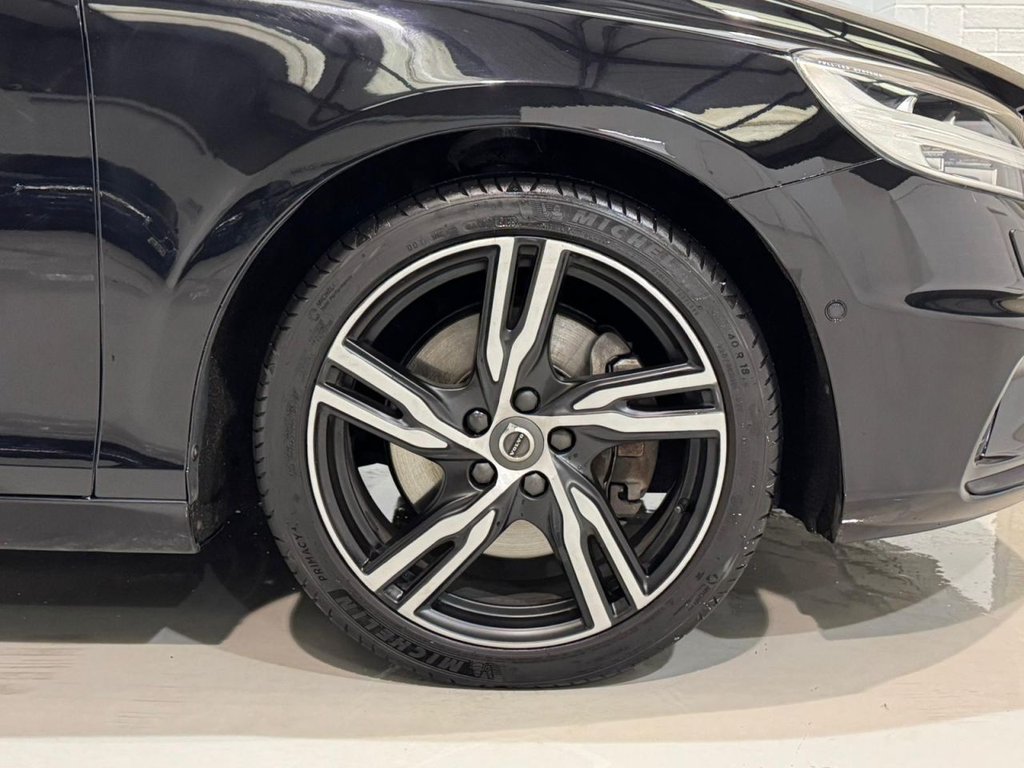 Used Volvo V40 2019 for sale - 77507131: Photo 19