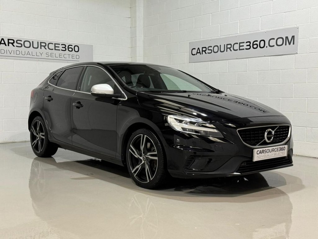 Used Volvo V40 2019 for sale - 77507131: Photo 2