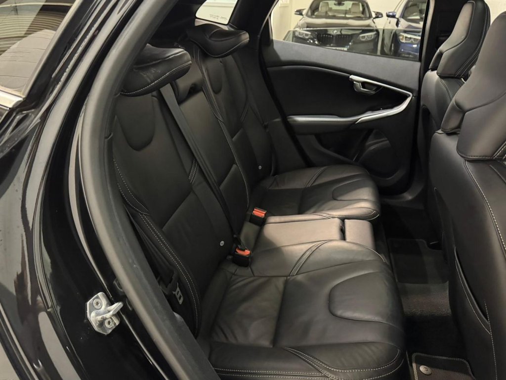 Used Volvo V40 2019 for sale - 77507131: Photo 46