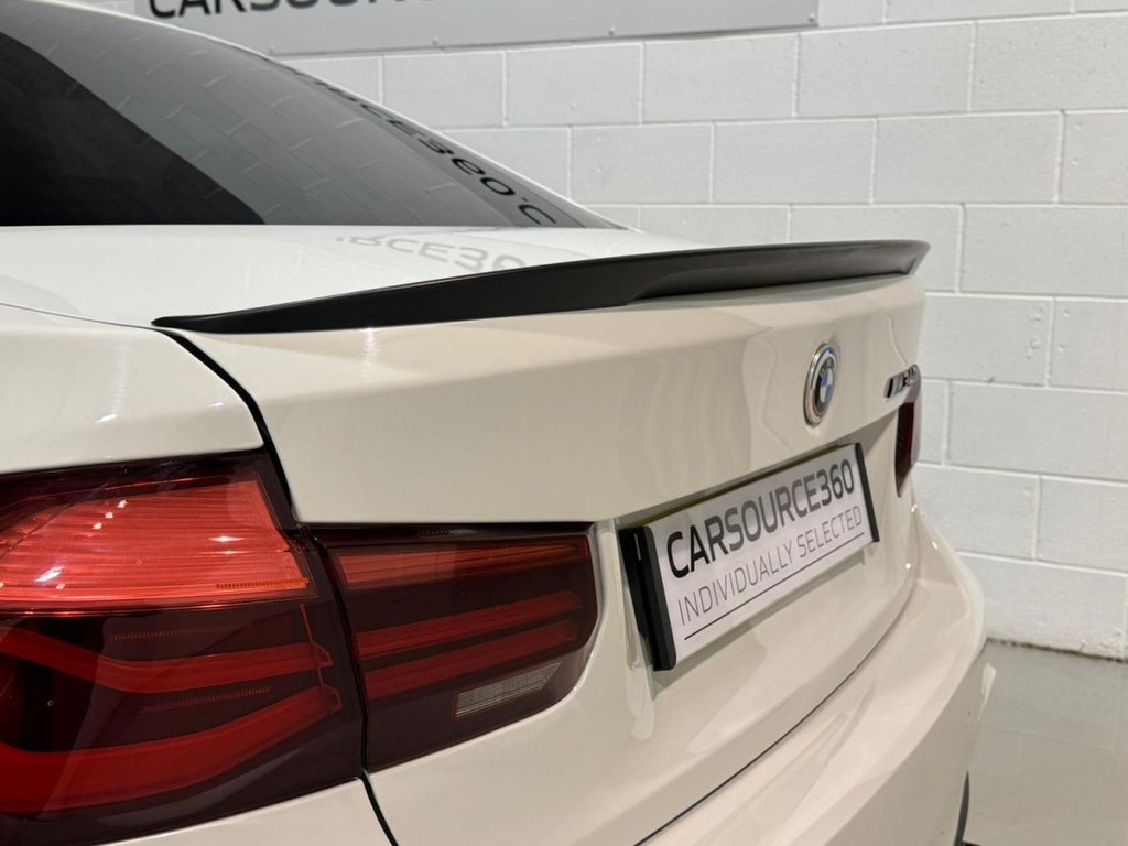 Used BMW 3 Series 2018 for sale - 76962223: Photo 34