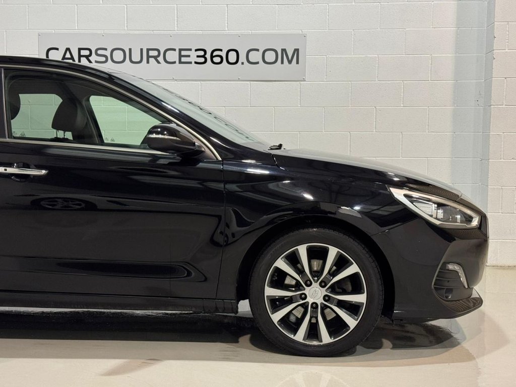 Used Hyundai i30 2019 for sale - 77608401: Photo 18
