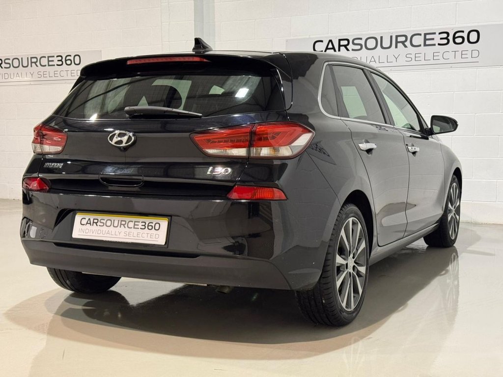 Used Hyundai i30 2019 for sale - 77608401: Photo 25