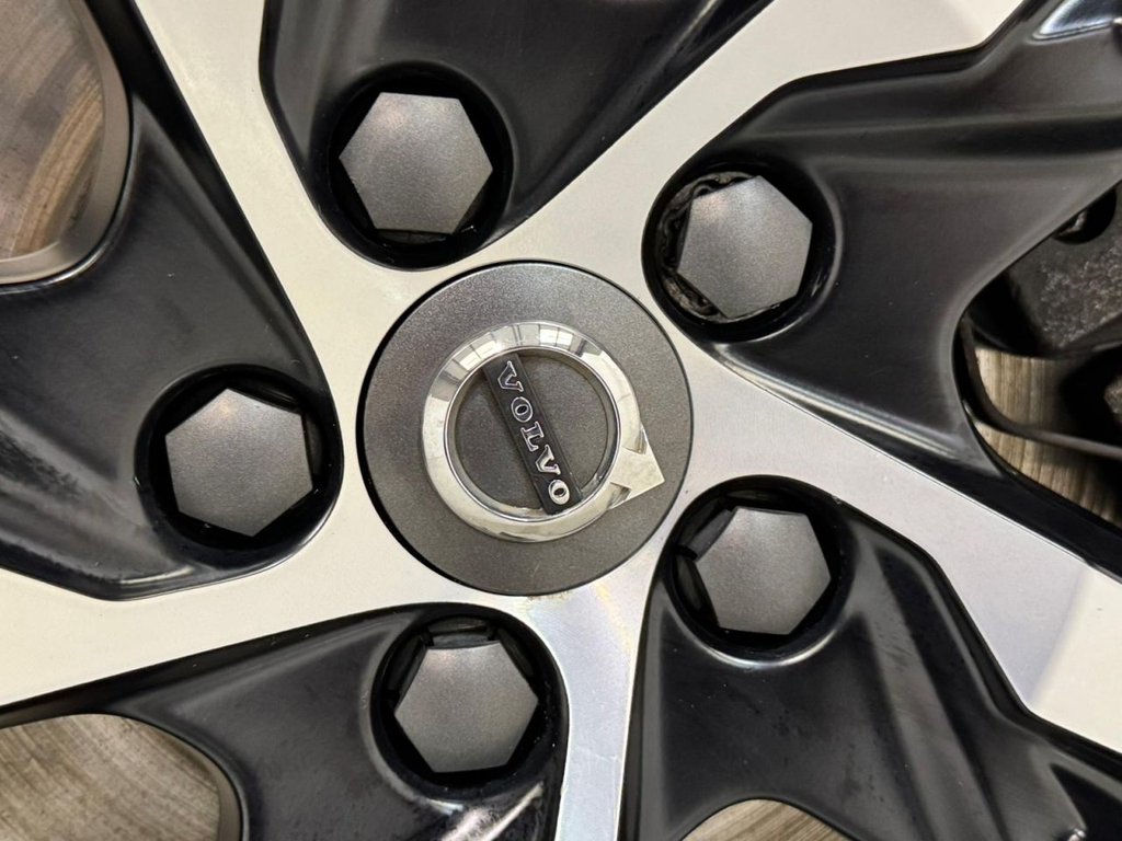 Used Volvo XC60 2019 for sale - 77971553: Photo 23