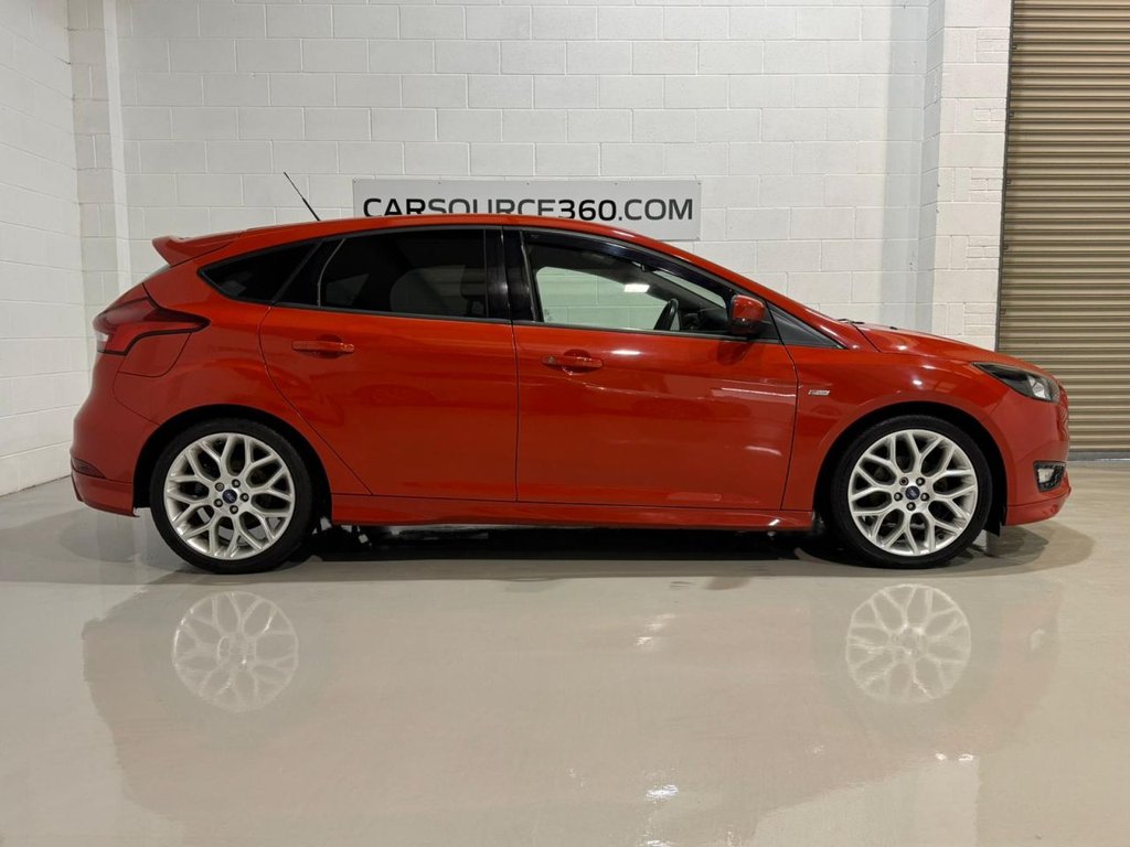 Used Ford Focus 2017 for sale - 77525949: Photo 17