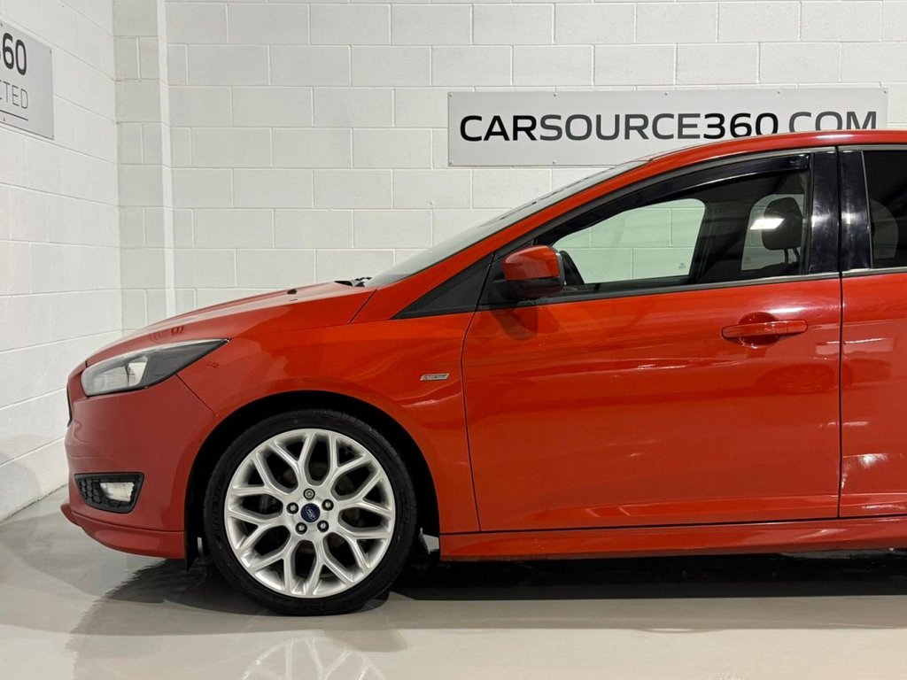 Used Ford Focus 2017 for sale - 77525949: Photo 33