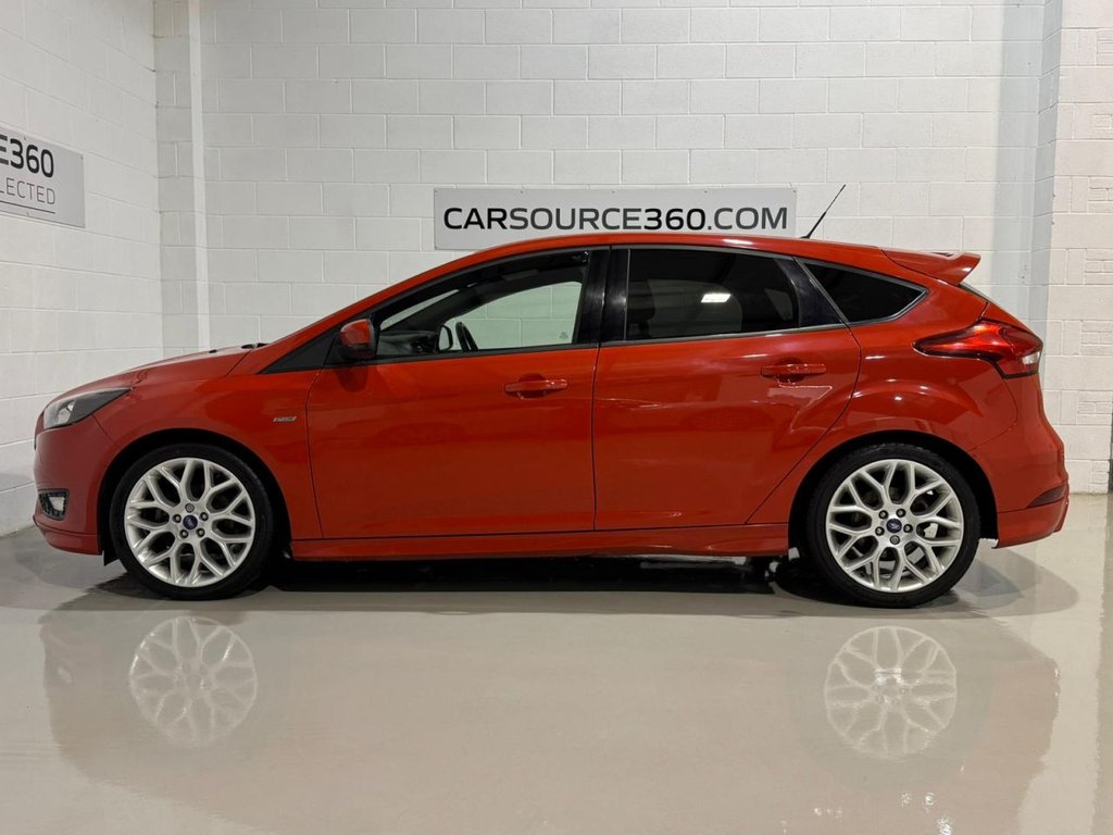 Used Ford Focus 2017 for sale - 77525949: Photo 34