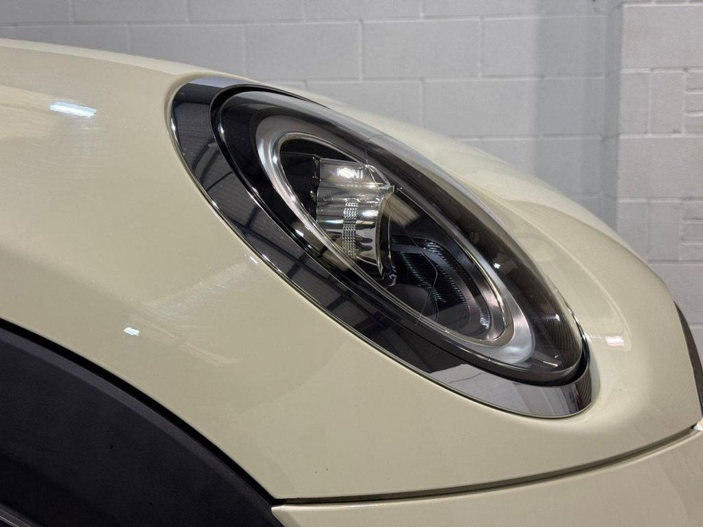 Used MINI Hatch 2021 for sale - 77369838: Photo 12