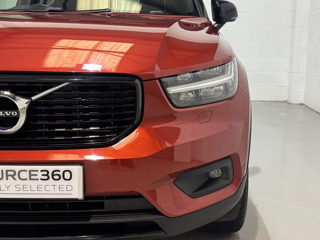 Used Volvo XC40 2021 for sale - 77621632: Photo 7