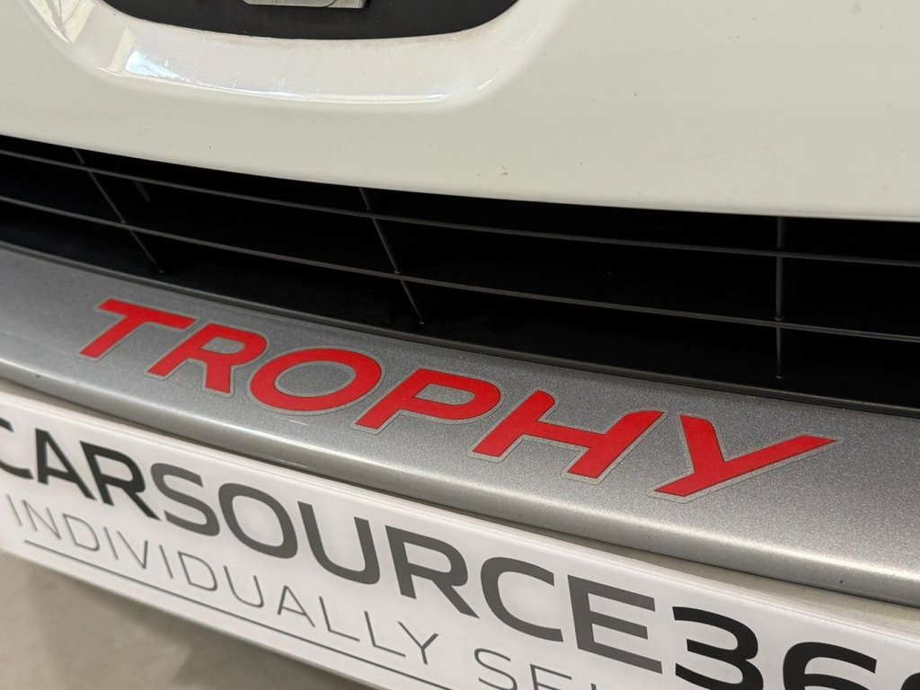 Used Renault Clio 2015 for sale - 77941670: Photo 13