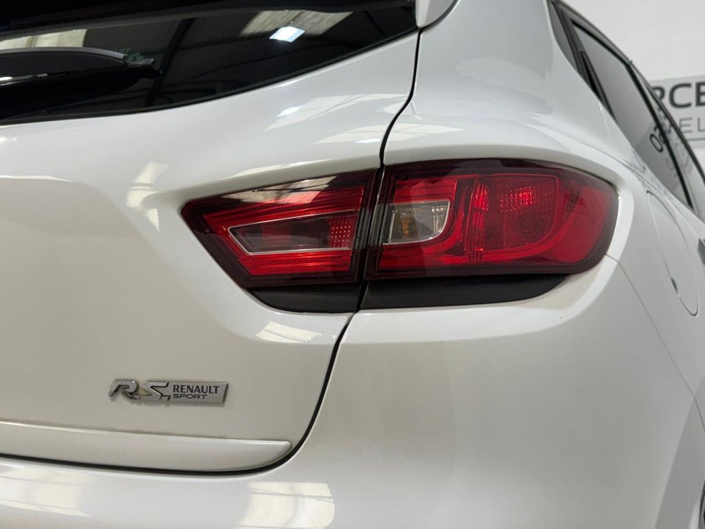 Used Renault Clio 2015 for sale - 77941670: Photo 39