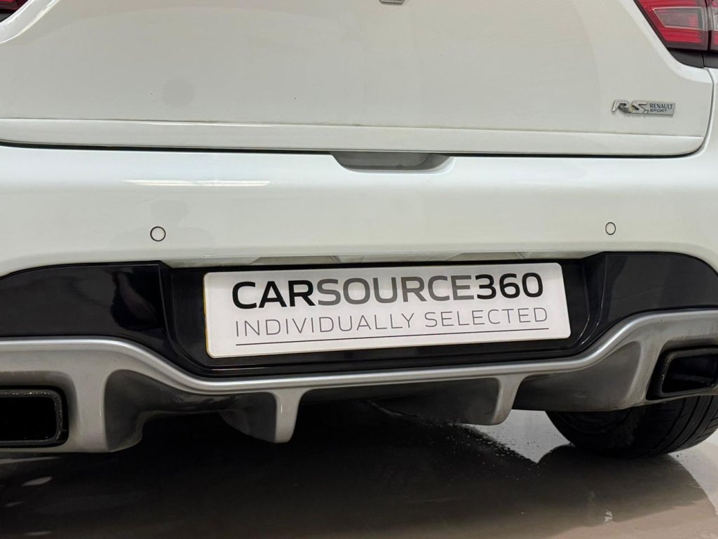 Used Renault Clio 2015 for sale - 77941670: Photo 40