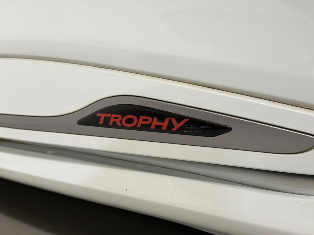 Used Renault Clio 2015 for sale - 77941670: Photo 42