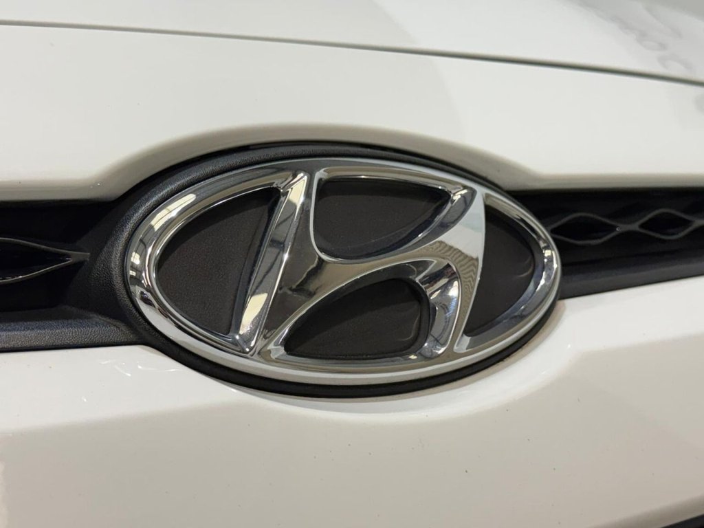 Used Hyundai i10 2015 for sale - 77835950: Photo 13