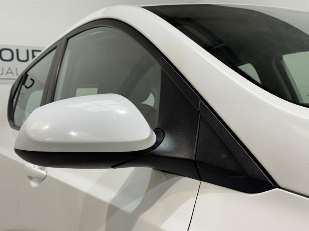 Used Hyundai i10 2015 for sale - 77835950: Photo 7