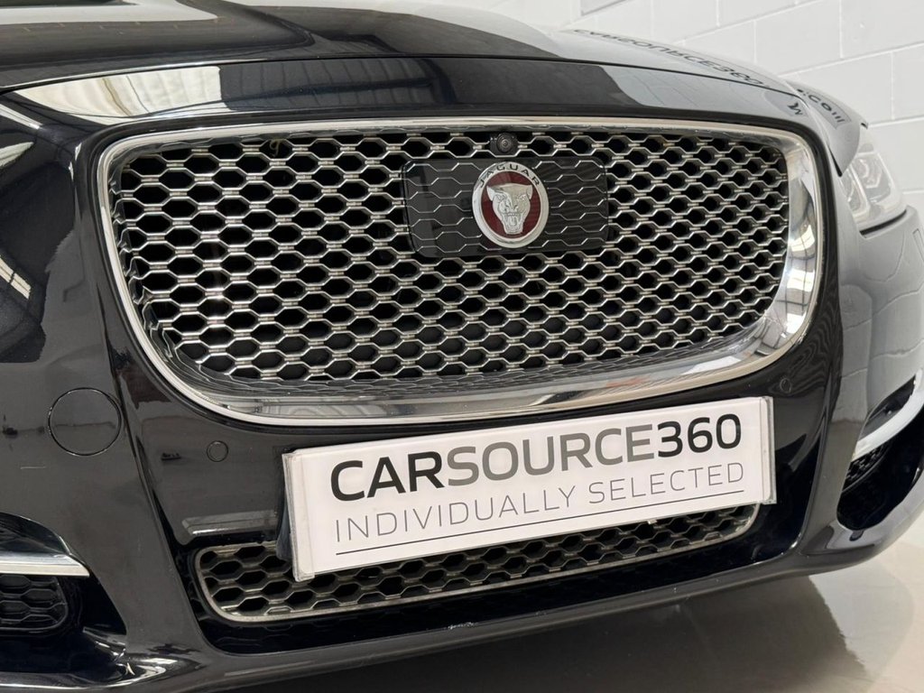 Used Jaguar XJ 2017 for sale - 77792044: Photo 17