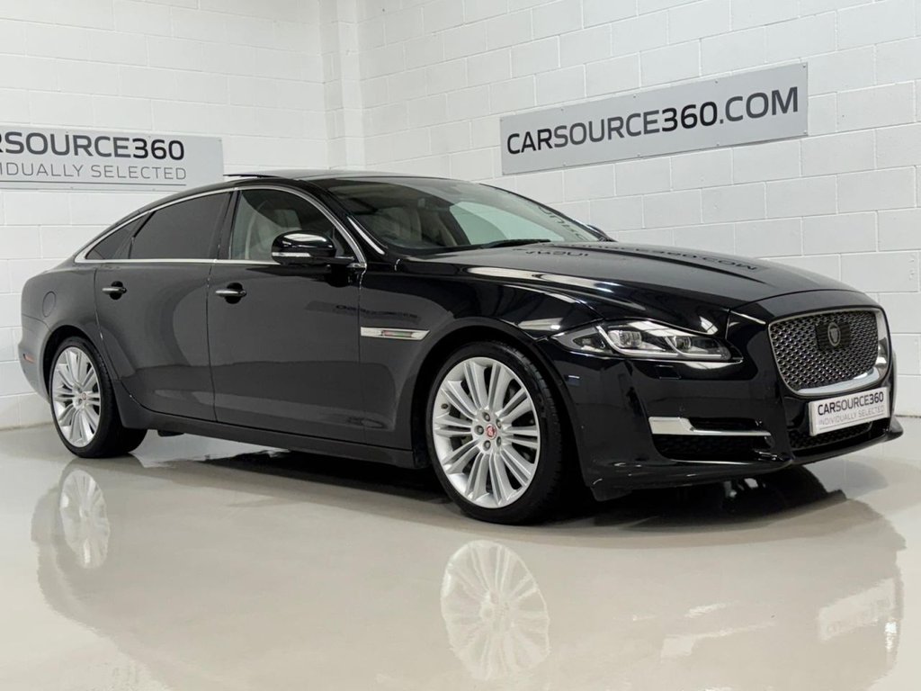 Used Jaguar XJ 2017 for sale - 77792044: Photo 2