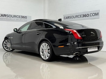 Used Jaguar XJ 2017 for sale - 77792044: Photo