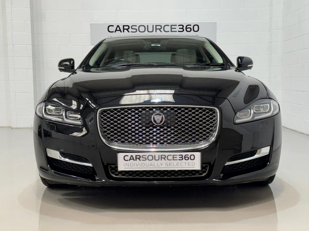 Used Jaguar XJ 2017 for sale - 77792044: Photo 4