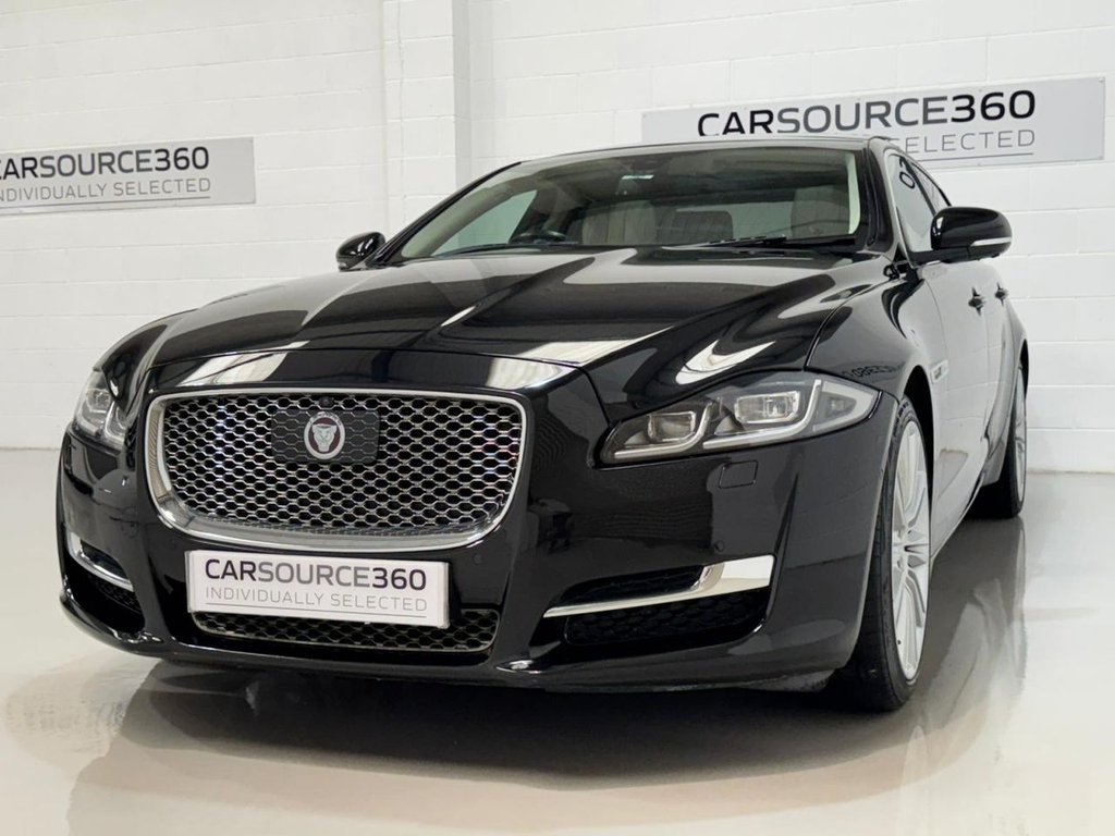 Used Jaguar XJ 2017 for sale - 77792044: Photo 6