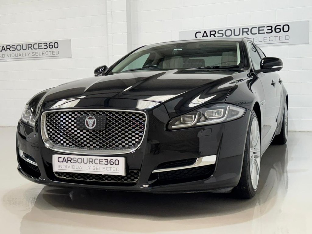 Used Jaguar XJ 2017 for sale - 77792044: Photo 8