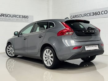 Used Volvo V40 2014 for sale - 79222018: Photo