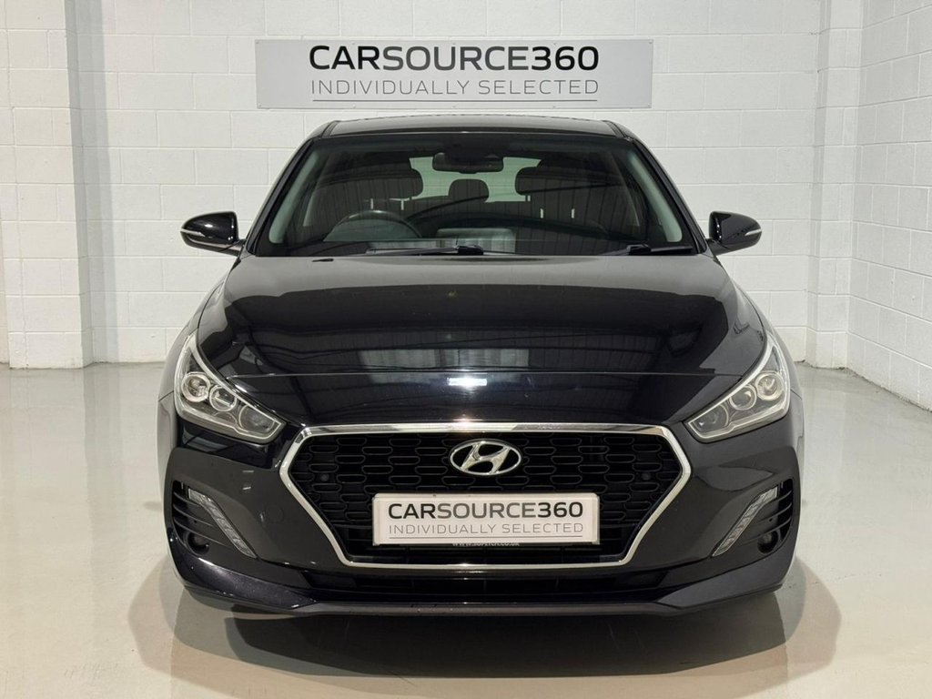 Used Hyundai i30 2019 for sale - 77153361: Photo 4