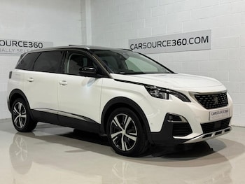 Used Peugeot 5008 2021 for sale - 77621111: Photo
