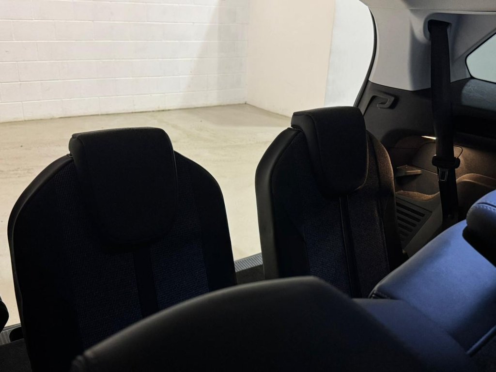 Used Peugeot 5008 2021 for sale - 77621111: Photo 35