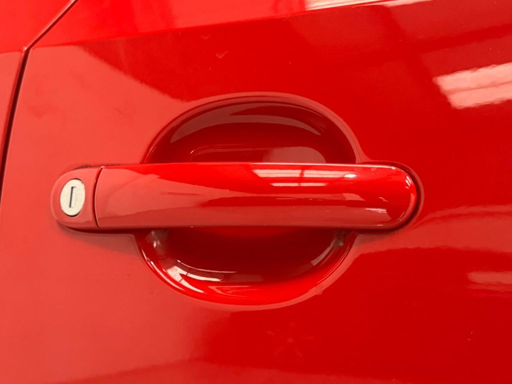 Used Volkswagen up! 2021 for sale - 78158389: Photo 28